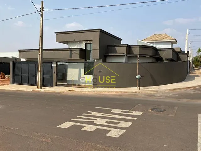 Casa com 262m² 3 quartos e 2 banheiros, à venda, no bairro Parque Residencial do Lago em Votuporanga