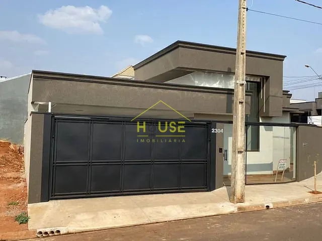 Casa com 262m² 3 quartos e 2 banheiros, à venda, no bairro Parque Residencial do Lago em Votuporanga
