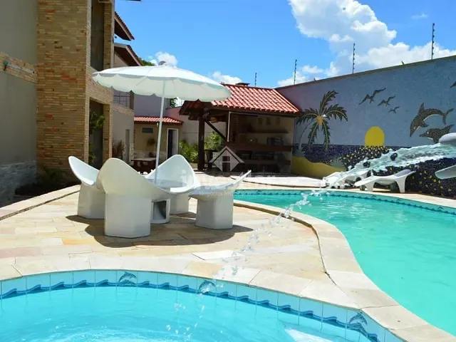 Casa com 682m² 4 quartos e 1 banheiro, à venda, no bairro Nações em Campina Grande