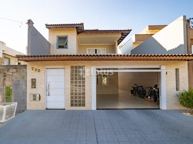 Casa 3 quartos e 3 banheiros, à venda, no bairro Portais (Polvilho) em Cajamar