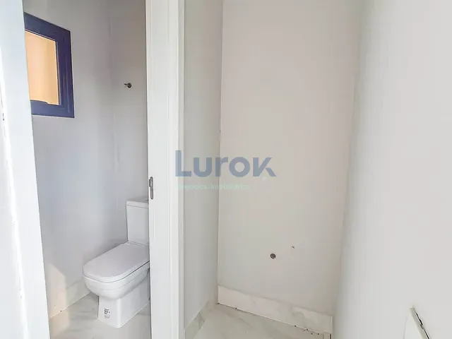 Casa com 721m² 4 quartos e 6 banheiros, à venda ou para alugar, no bairro Joapiranga em Valinhos