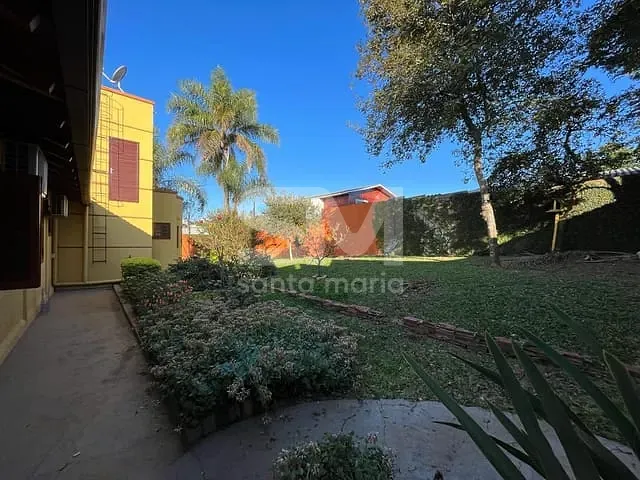 Casa com 1080m² 3 quartos e 2 banheiros, à venda, no bairro Santo Antônio em Chapecó