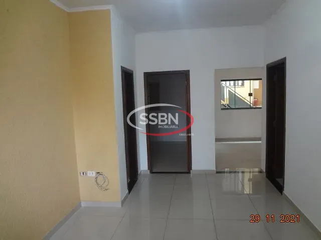 Casa com 200m² 3 quartos e 3 banheiros, à venda, no bairro Parque Residencial Triunfo em Nova Odessa