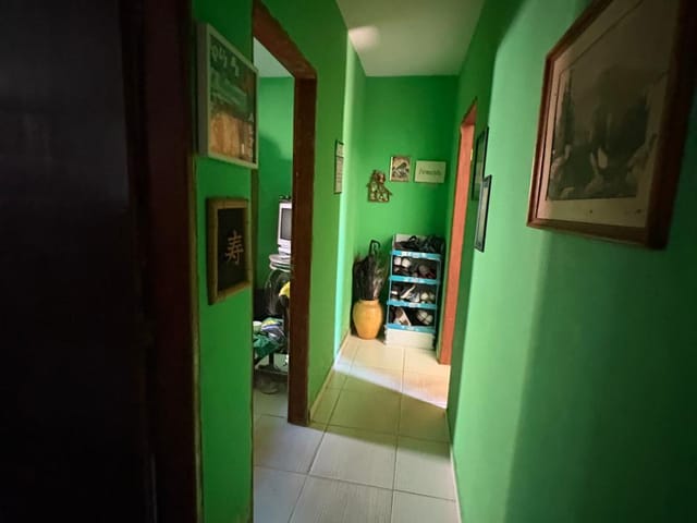 Casa com 300m² 2 quartos e 1 banheiro, à venda, no bairro Jardim Santa Rosa em Campinas
