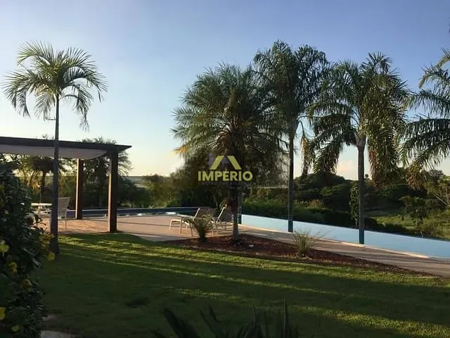 Casa com 4800m² 6 quartos e 6 banheiros, à venda, no bairro Condomínio Fechado Village Haras São Luiz II em Salto