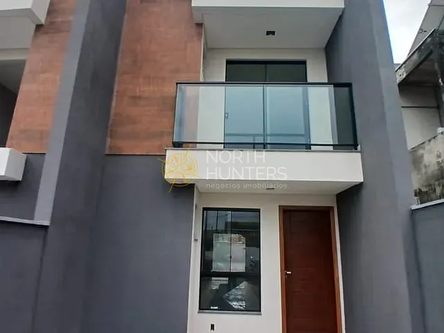 Casa 3 quartos e 1 banheiro, à venda, no bairro Guanabara em Joinville