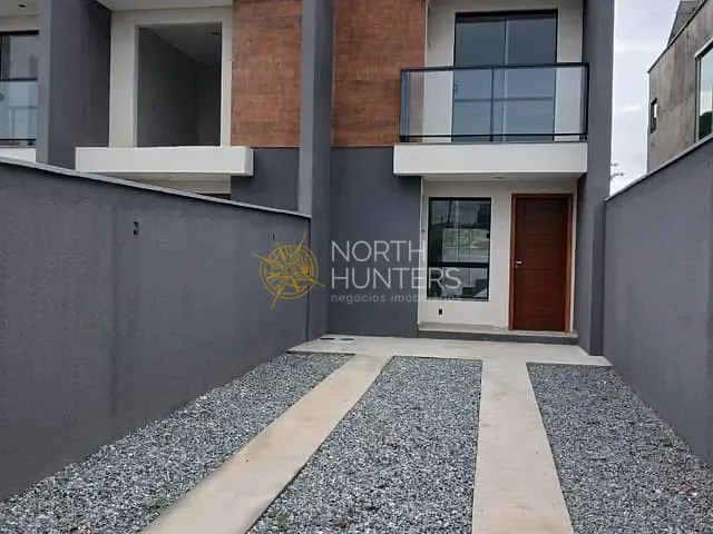 Casa 3 quartos e 1 banheiro, à venda, no bairro Guanabara em Joinville