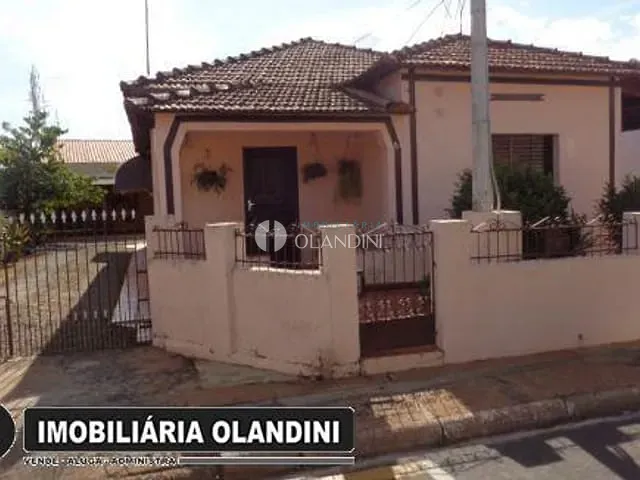 Casa com 359m² 2 quartos e 1 banheiro, à venda, no bairro Centro em Artur Nogueira