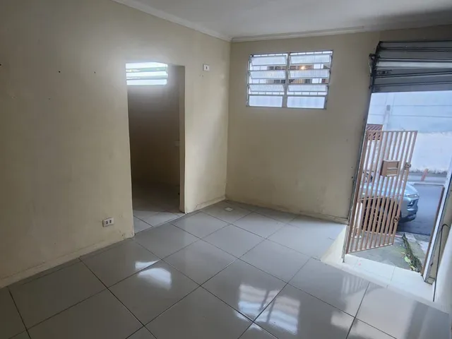 Casa para alugar, no bairro Guarapiranga em São Paulo