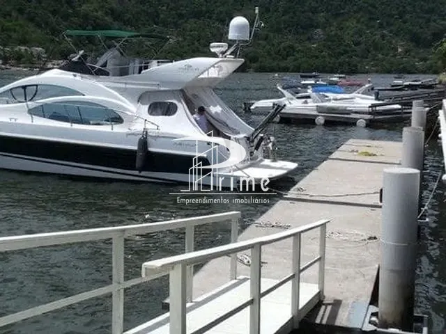 Casa com 280m² 4 quartos e 4 banheiros, à venda, no bairro Praia da Ribeira em Angra dos Reis