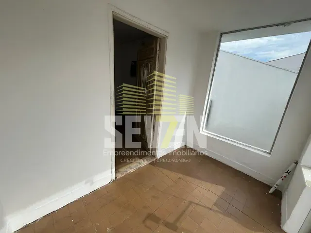 Casa 1 quarto e 1 banheiro, para alugar, no bairro Vila Santa Izabel em Bauru