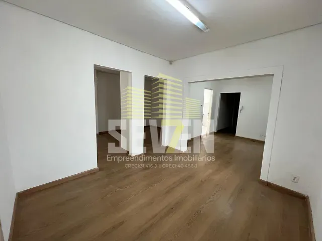 Casa 1 quarto e 1 banheiro, para alugar, no bairro Vila Santa Izabel em Bauru