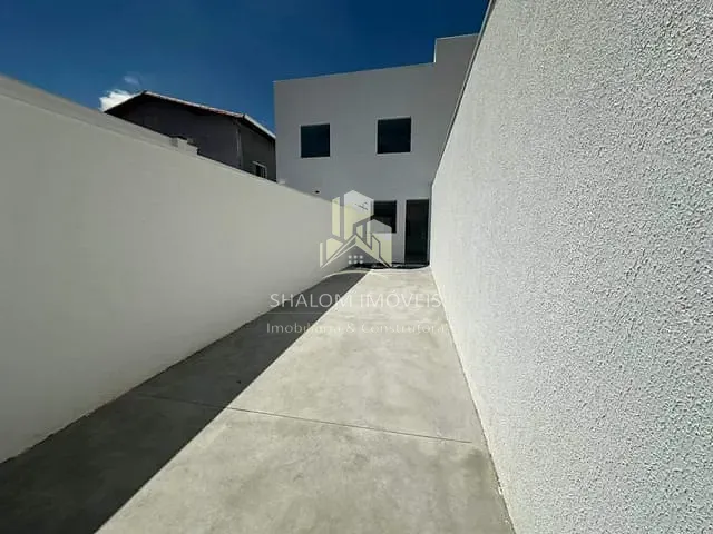 Casa com 180m² 2 quartos e 2 banheiros, à venda, no bairro Jardim Leblon em Belo Horizonte