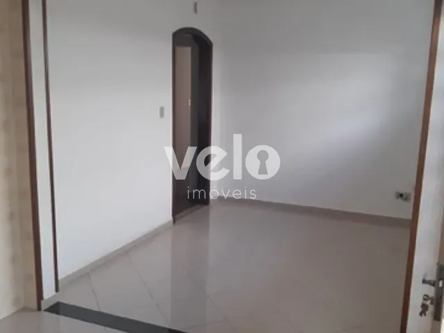 Casa 3 quartos e 2 banheiros, para alugar, no bairro Jardim Independência em Taubaté