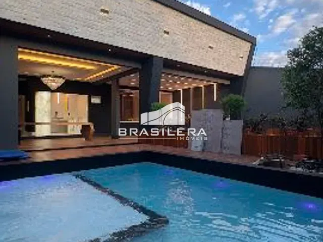 Casa 3 quartos e 4 banheiros, à venda, no bairro Vila Mariana em Aparecida de Goiânia