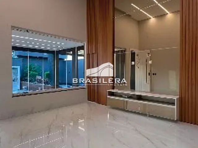 Casa 3 quartos e 4 banheiros, à venda, no bairro Vila Mariana em Aparecida de Goiânia