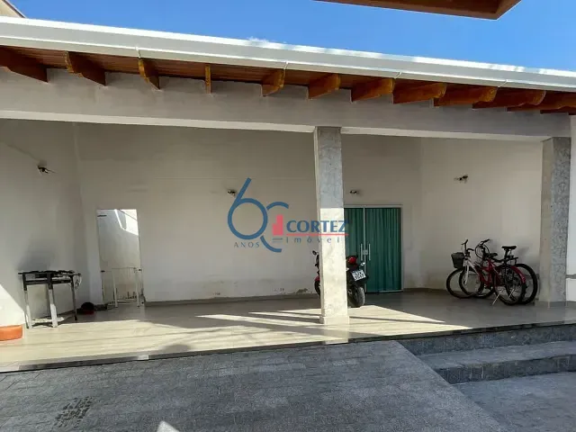 Casa com 160m² 2 quartos e 1 banheiro, à venda, no bairro Jardim Novo em Rio Claro