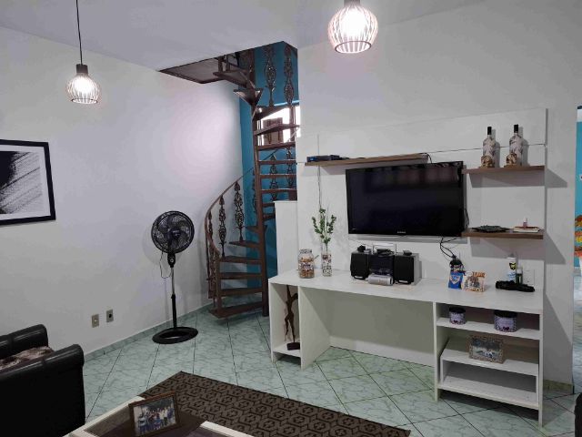 Casa com 300m² 3 quartos e 2 banheiros, à venda, no bairro Crispim em Pindamonhangaba