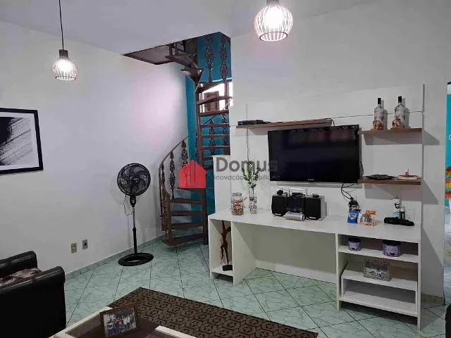 Casa com 300m² 3 quartos e 2 banheiros, à venda, no bairro Crispim em Pindamonhangaba