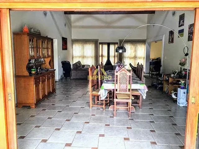 Casa com 2600m² 4 quartos e 6 banheiros, à venda, no bairro Condomínio Fechado Village Haras São Luiz II em Salto