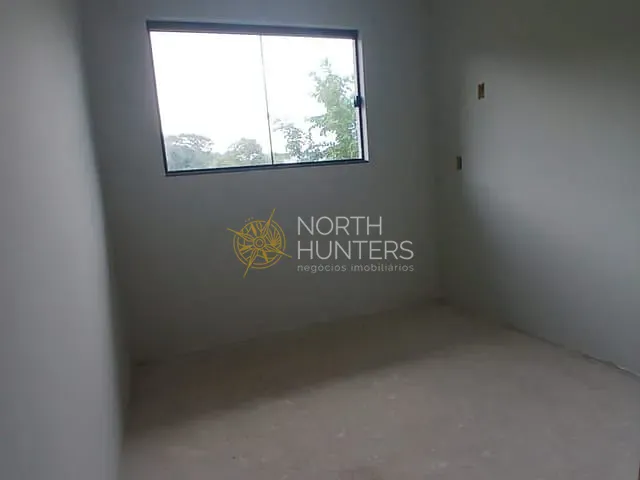 Casa 3 quartos e 1 banheiro, à venda, no bairro Guanabara em Joinville