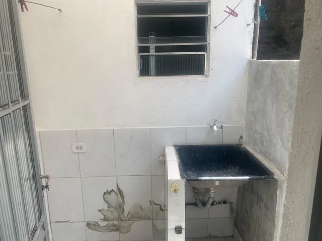 Casa 1 quarto e 1 banheiro, para alugar, no bairro Jardim Figueira Grande em São Paulo