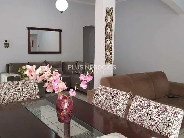 Casa com 155m² 3 quartos e 2 banheiros, à venda, no bairro Centro em Sorocaba