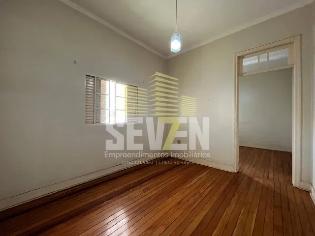 Casa 3 quartos e 4 banheiros, à venda, no bairro Centro em Bauru