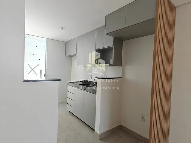 Casa 2 quartos e 3 banheiros, à venda, no bairro Piratininga (Venda Nova) em Belo Horizonte