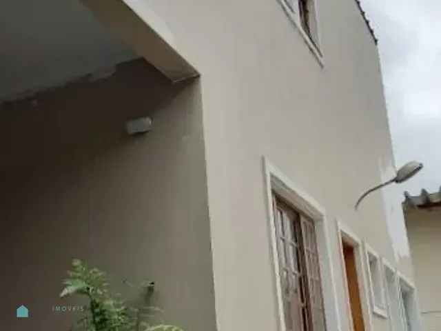 Casa com 260m² 3 quartos e 2 banheiros, à venda, no bairro Jardim Monjolo em São Paulo