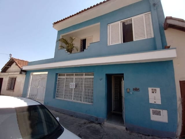 Casa com 120m² 3 quartos e 2 banheiros, para alugar, no bairro Jardim Bela Vista em São João da Boa Vista