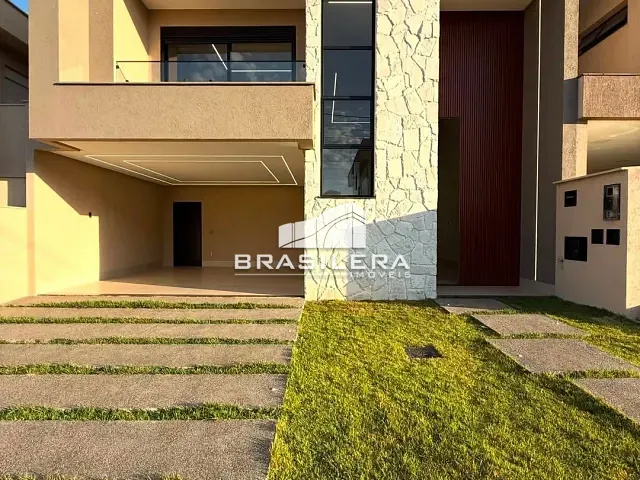 Casa 4 quartos e 5 banheiros, à venda, no bairro Jardins Helvécia em Aparecida de Goiânia