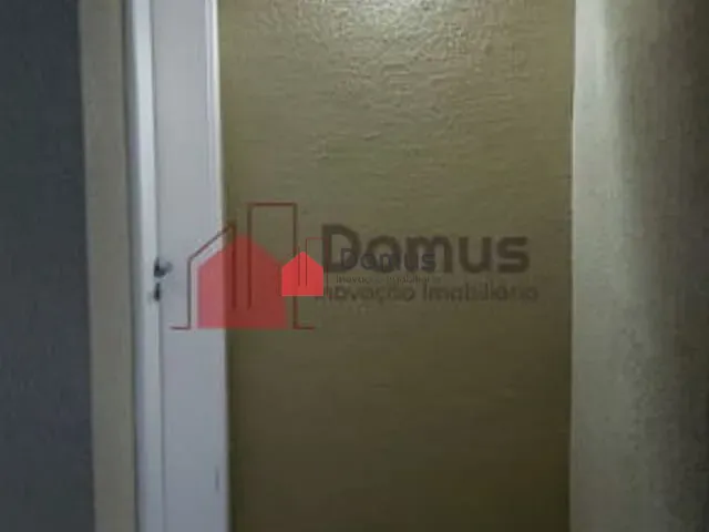 Casa à venda, no bairro Jardim Colônia em Jacareí