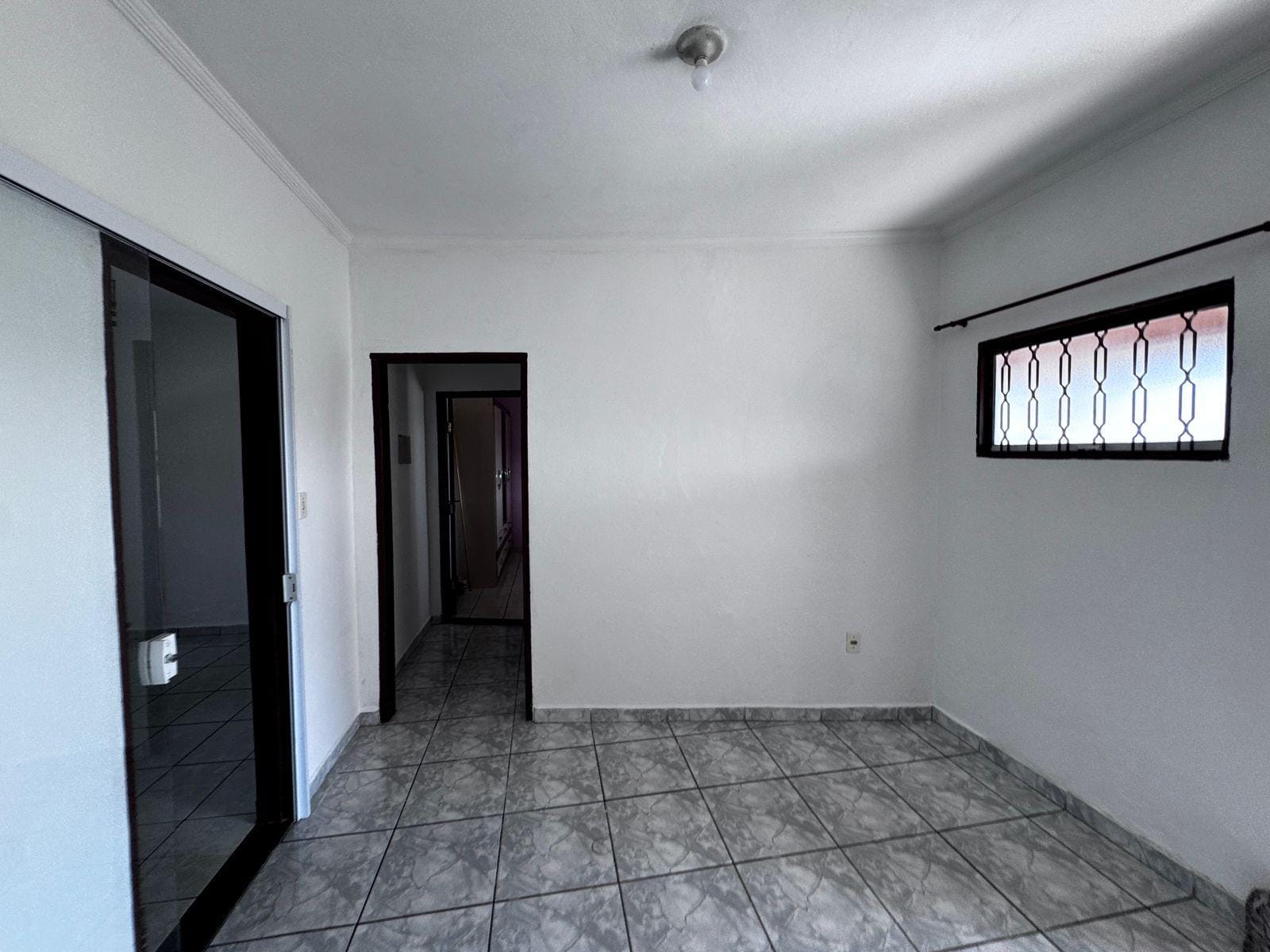 Casa, 2 quartos, 253 m² - Foto 14