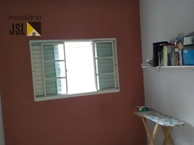 Casa com 175m² 3 quartos e 2 banheiros, à venda, no bairro Parque Residencial Santo André em Caçapava