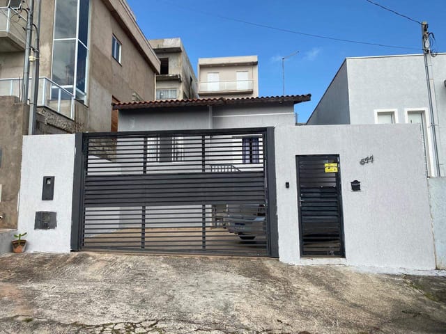 Casa com 170m² 2 quartos e 2 banheiros, à venda, no bairro Portais (Polvilho) em Cajamar