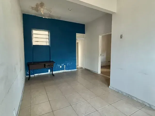 Casa 2 quartos e 2 banheiros, à venda, no bairro Centro em Campos dos Goytacazes
