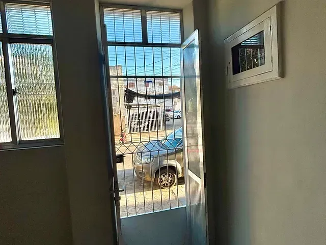 Casa 2 quartos e 2 banheiros, à venda, no bairro Centro em Campos dos Goytacazes