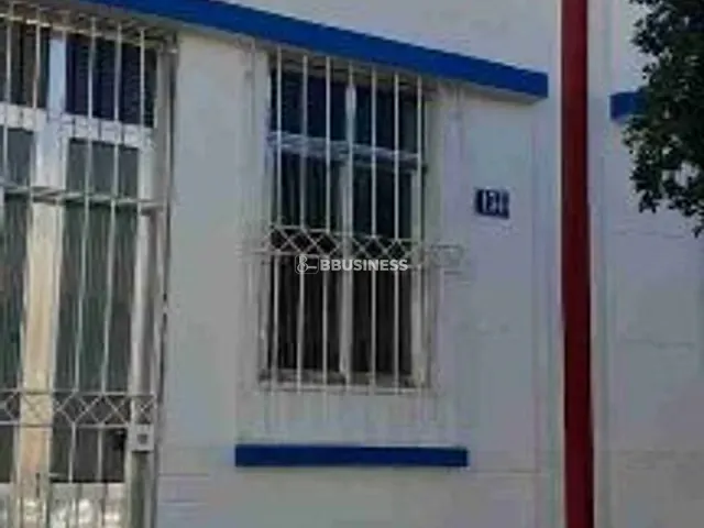 Casa 2 quartos e 2 banheiros, à venda, no bairro Centro em Campos dos Goytacazes