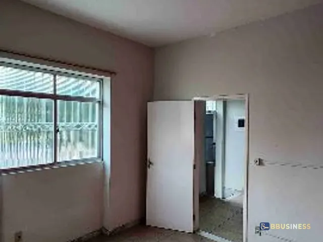 Casa 2 quartos e 2 banheiros, à venda, no bairro Centro em Campos dos Goytacazes