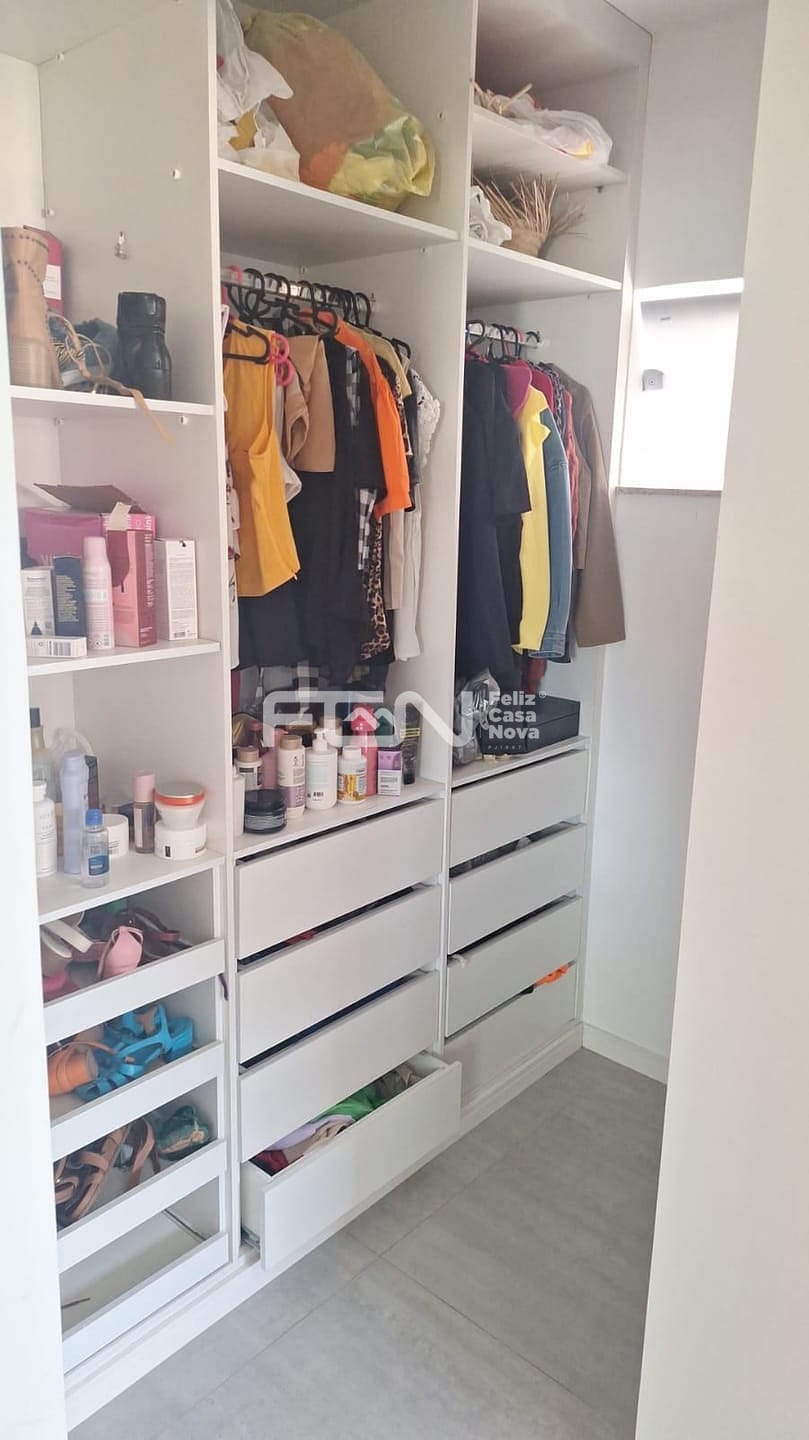 Casa, 4 quartos, 205 m² - Foto 9