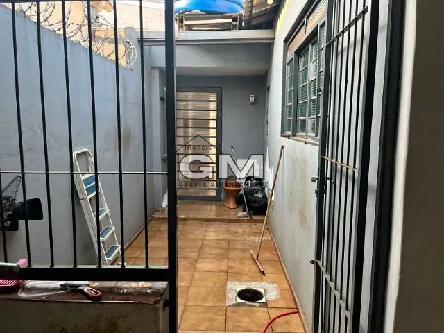 Casa 2 quartos e 1 banheiro, à venda, no bairro Vila Amélia em Ribeirão Preto