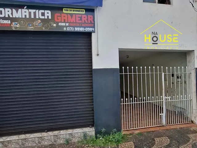 Casa com 420m² 4 quartos e 2 banheiros, à venda, no bairro Patrimônio Novo em Votuporanga