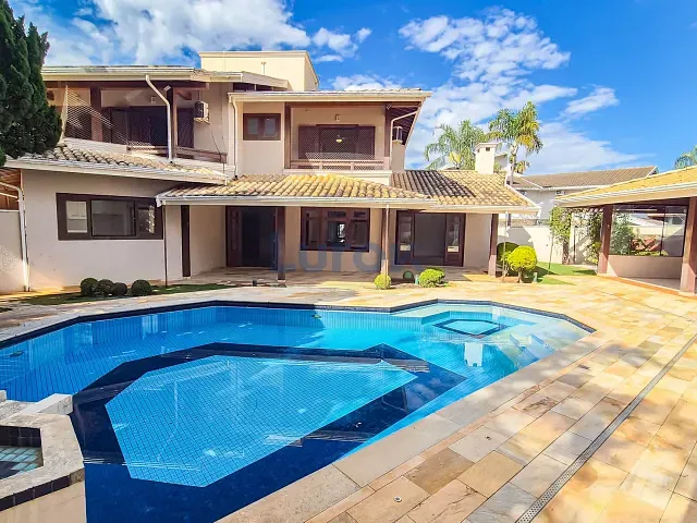 Casa com 880m² 3 quartos e 6 banheiros, à venda ou para alugar, no bairro Jardim Paiquerê em Valinhos