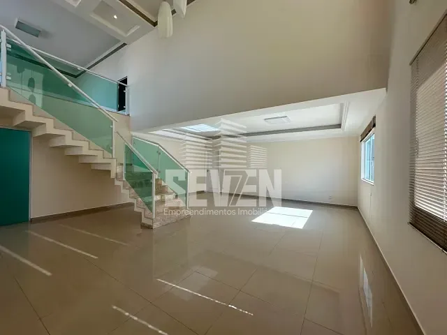 Casa com 450m² 3 quartos e 5 banheiros, para alugar, no bairro Residencial Lago Sul em Bauru
