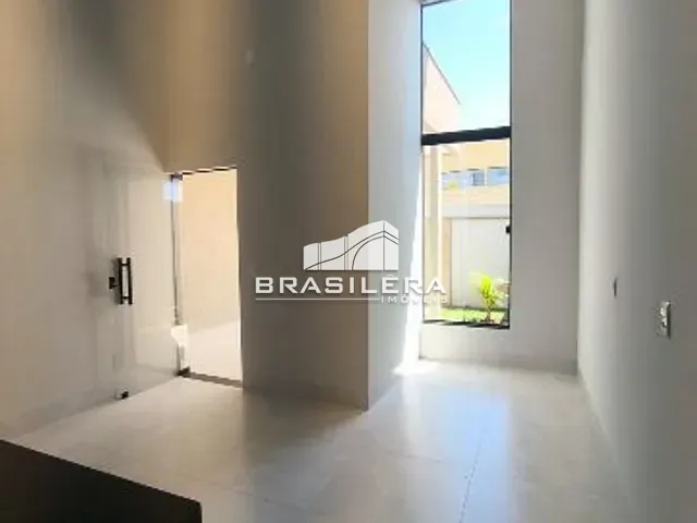 Casa 3 quartos e 2 banheiros, à venda, no bairro Residencial Monte Pascoal em Goiânia
