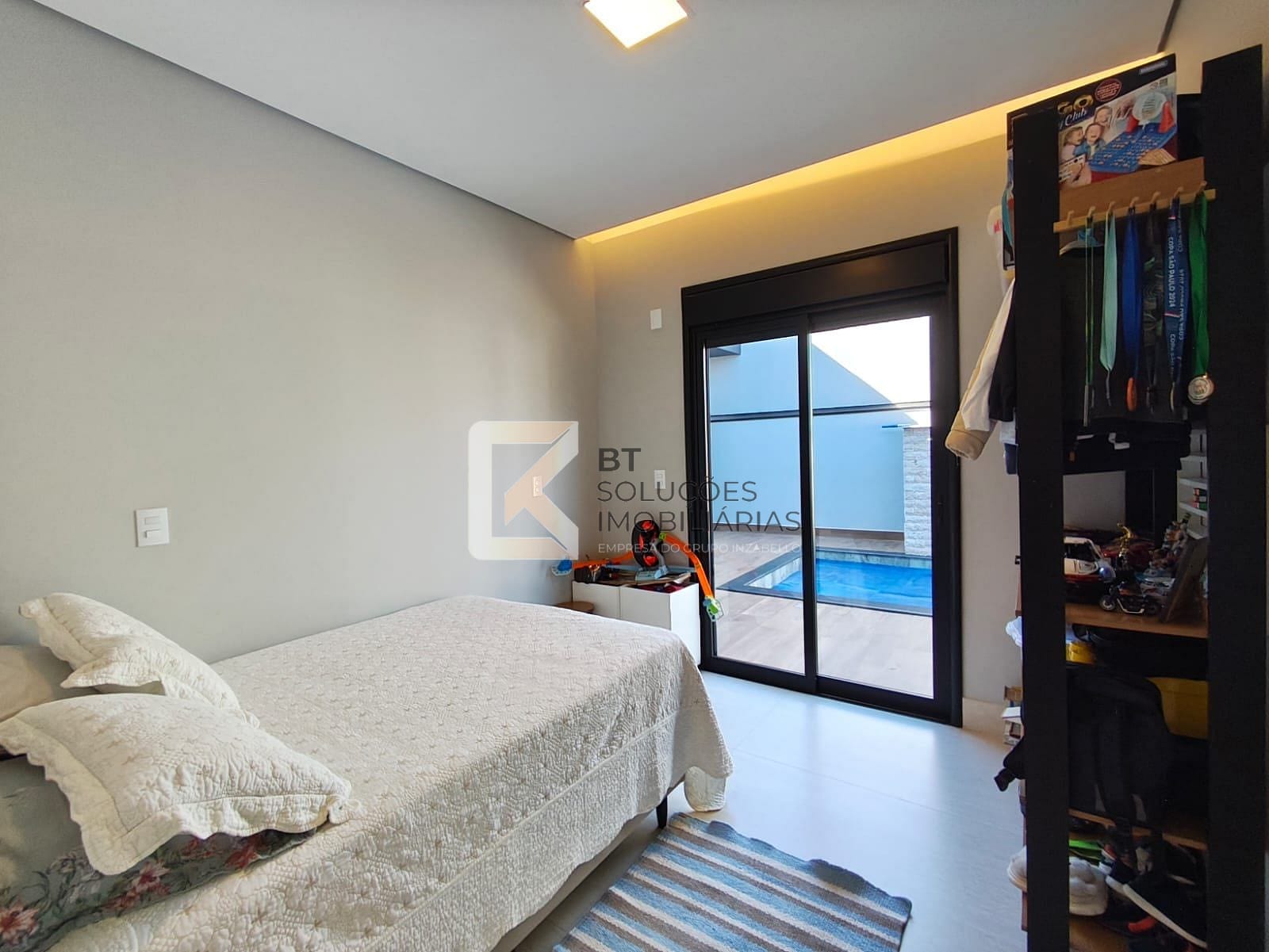 Casa, 3 quartos, 211 m² - Foto 12