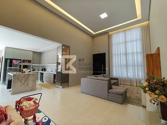 Casa com 330m² 3 quartos e 5 banheiros, à venda, no bairro Caldeira em Indaiatuba