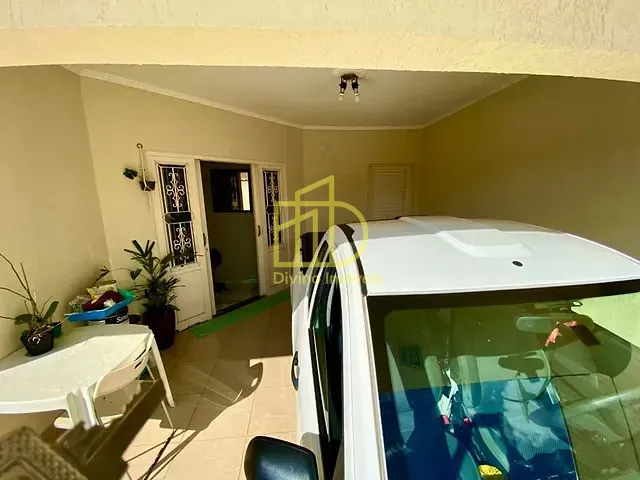 Casa com 200m² 4 quartos e 3 banheiros, à venda, no bairro Jardim dos Estados em Sorocaba