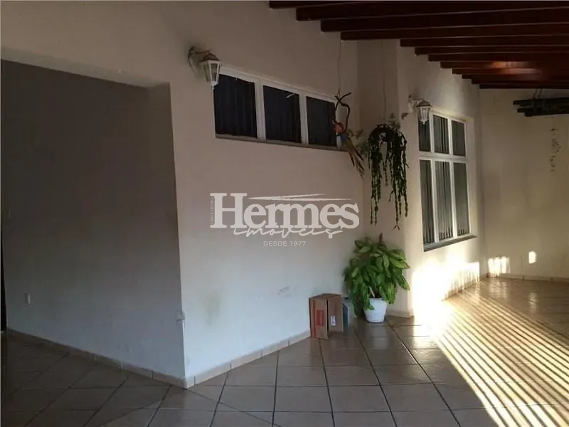 Casa, 3 quartos, 208 m² - Foto 4